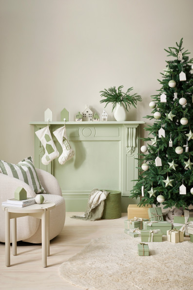 habitat's Christmas décor series has begun!