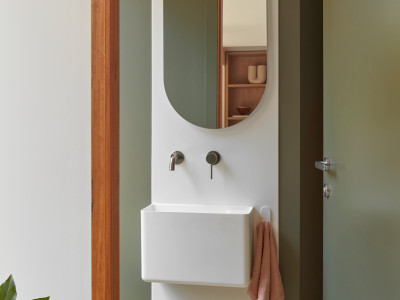 How Resene Lemon Grass transformed this home into a bush retreat