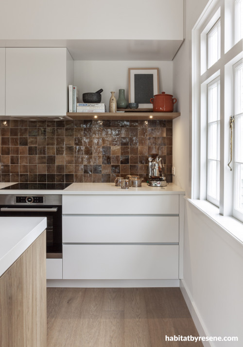 Kitchen, neutral kitchen, white kitchen, kitchen featuring Resene Half Wan White