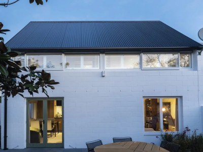 Restoring the past, reimagining the future: A Christchurch modernist home Restoring the past, reimagining the future: A Christchurch modernist home