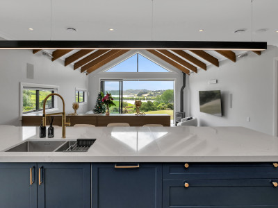 Charming colour, bold wallpaper and rolling hills in Kaiwaka Charming colour, bold wallpaper and rolling hills in Kaiwaka