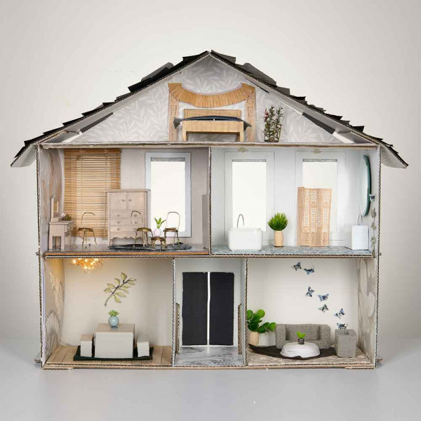 Teeny house megan