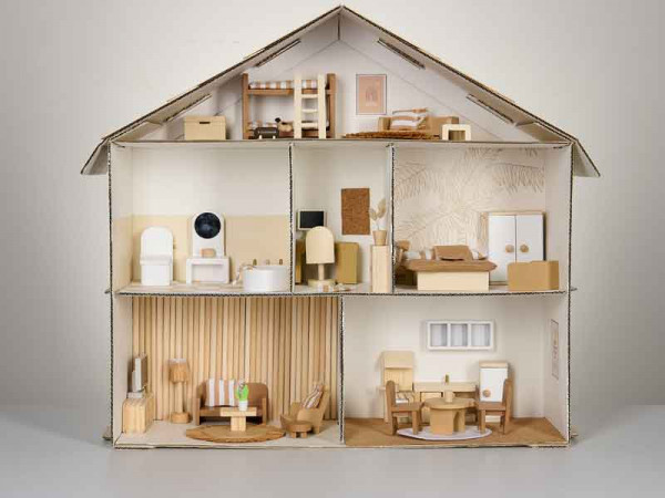 vanessa nouwens teeny house Copy