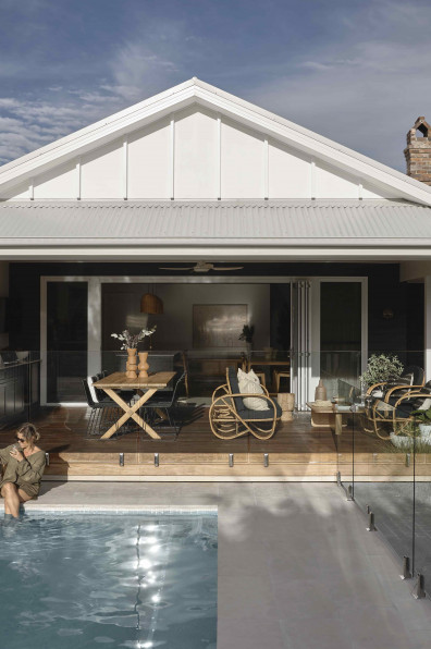 From neglected to coastal chic: The stunning renovation of a Queensland worker's cottage