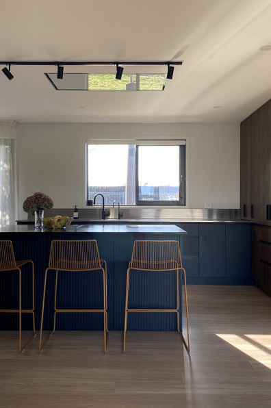 Step inside this revamped 70s brick home