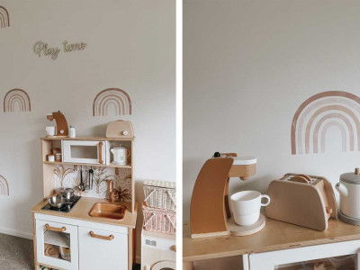 A new build that’s both chic and family-friendly with Resene Black White and Resene Wafer and a cute-as a-button play kitchen for the kids