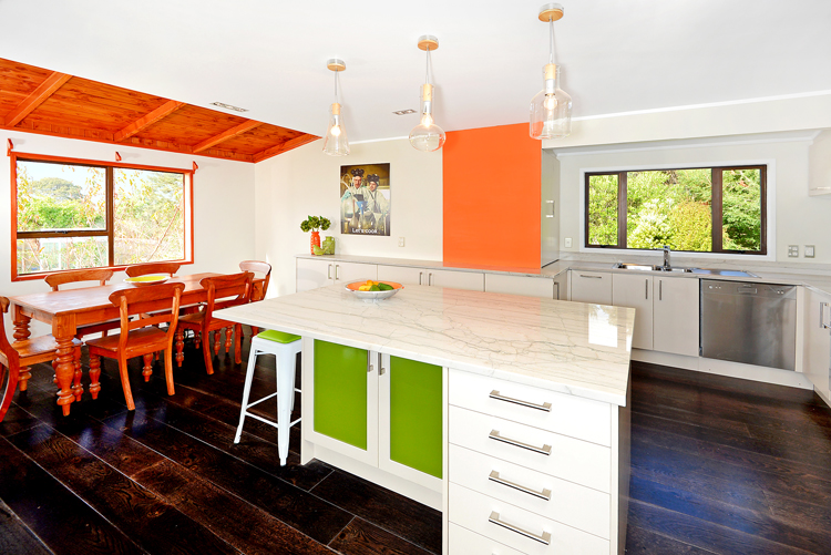 Screenprint Color Kitchen 4 fab colour-shot kitchens | Habitat by Resene