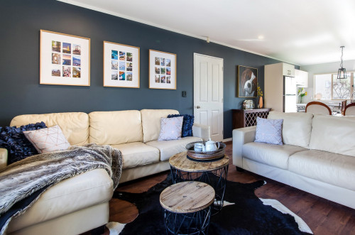 living room, blue, bold, feature wall