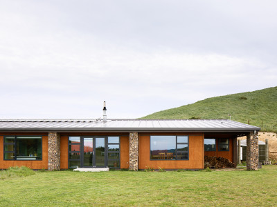 Anya and Richard go bold with eco living