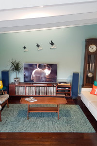 Amanda’s beachy modern take on mid-century Amanda’s beachy modern take on mid-century