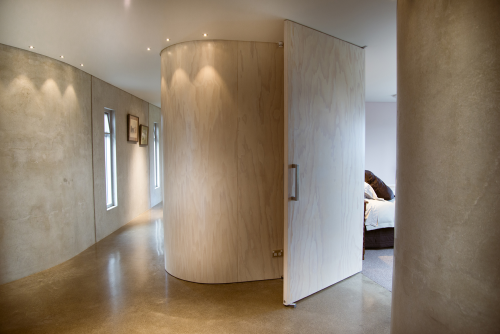 curved plywood
