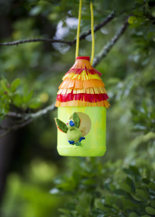 Bird feeder, kids, children, DIY, garden, Resene testpots, green, outdoors