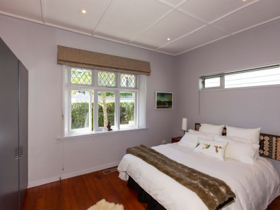 Corrine and Emanuel’s bungalow goes bold with colour Corrine and Emanuel’s bungalow goes bold with colour