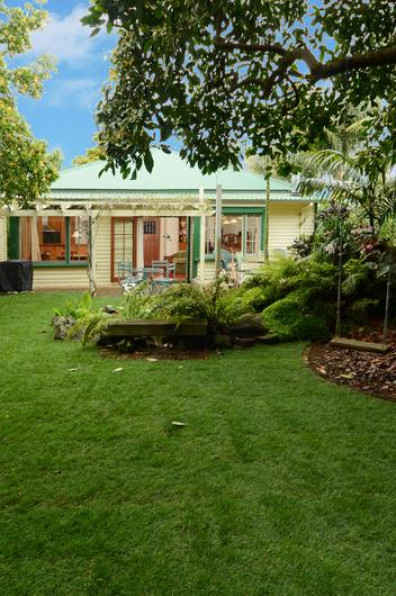 Don and Liz Return Their 1908 Bungalow to its Original Style Don and Liz Return Their 1908 Bungalow to its Original Style