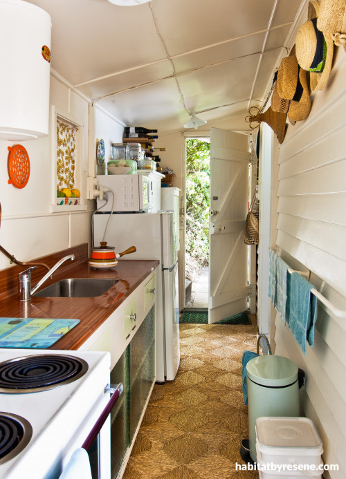 bach, retro, kitchen, holiday home, retro kitchen, white kitchen, white paint 