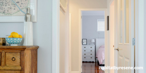 grey, bungalow, hallway