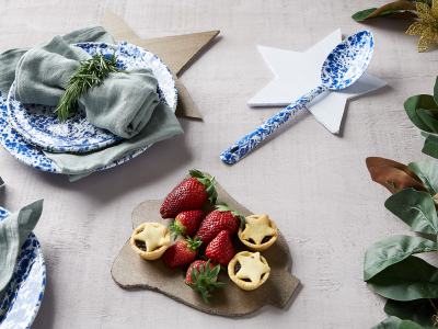 Take one Resene testpot... Christmas edition