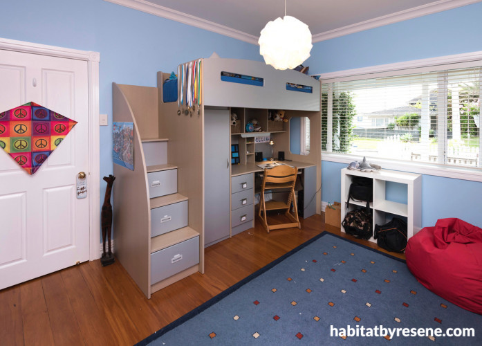 blue bedroom, kids bedroom, children's bedroom, marvel colour scheme, blue and red, resene polo blue