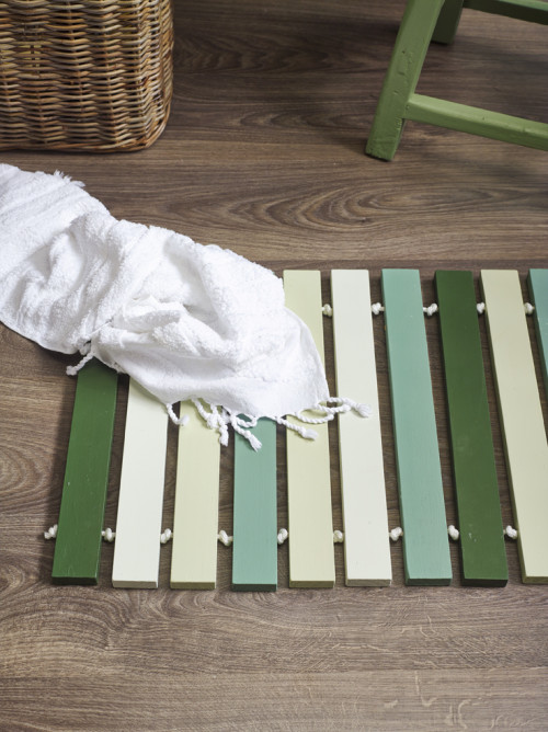 duckboard mat, bathroom mat, front door mat, painted timber slats, green bathroom