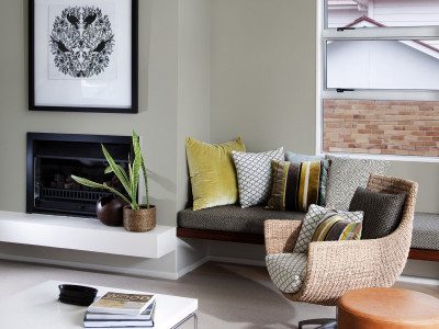 Finding middle earth