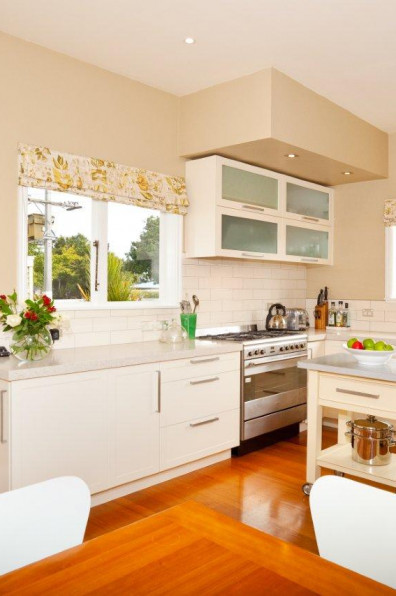 Ian and Sharon's classic mellow bungalow