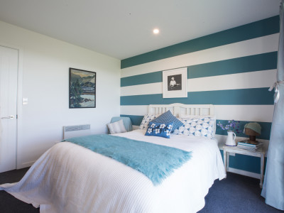 Annabel and Simon bring coast to the country