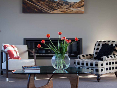 Get the mid-century modern look Get the mid-century modern look