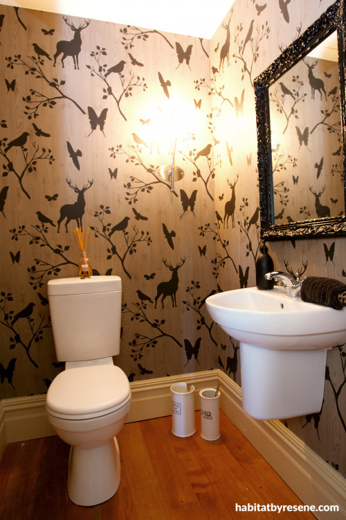 bathroom, country house, wallpaper, animal wallpaper