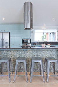 He loves it, she loves it, we all love it He loves it, she loves it, we all love it