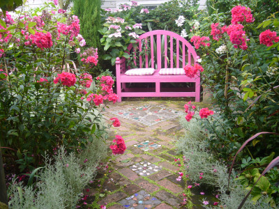 Robyn's Colourful Cottage