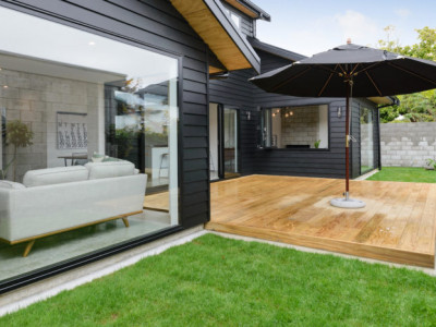 Blair and Becs go Scandi and stylish