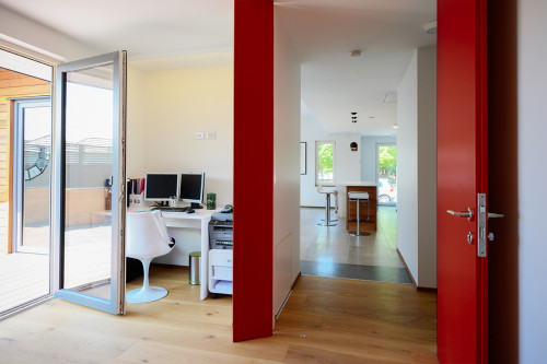 study, living area, white study, white living area, red door, red study, red and white