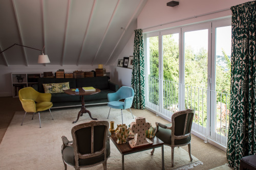 Sitting area, Living room, White walls, white ceiling, Resene