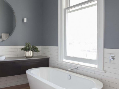 Bathing in colour bliss Bathing in colour bliss