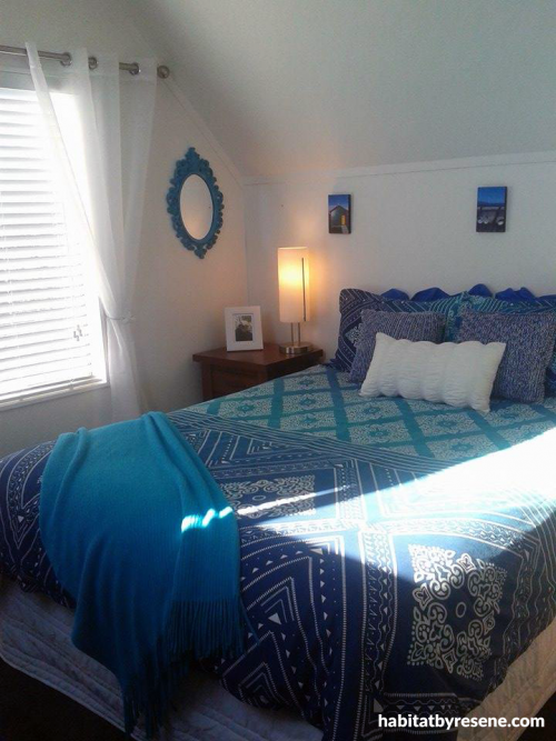 coastal cottage, bedroom, master bedroom, white bedroom, blue bedroom