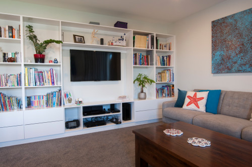 white, lounge