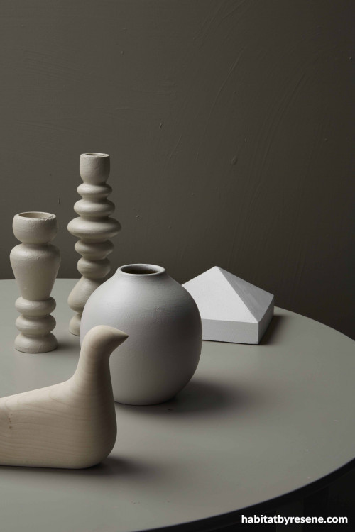 neutrals, vases, grey, brown, table arrangement, styling ideas, design ideas 