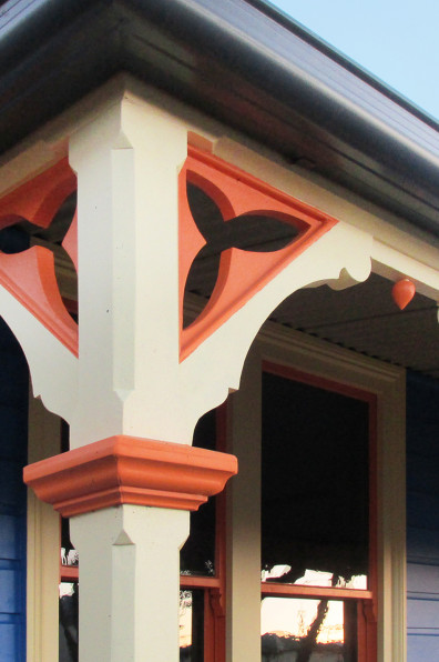 Lizzie’s cute cottage glows like a jewel 