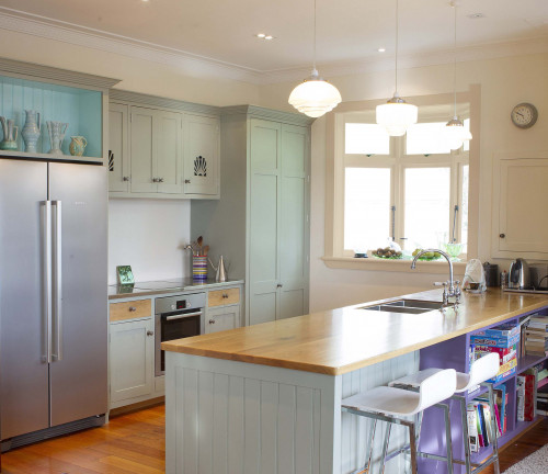 kitchen, mint green, green kitchen, painted cabinets, white kitchen, coloured kitchen