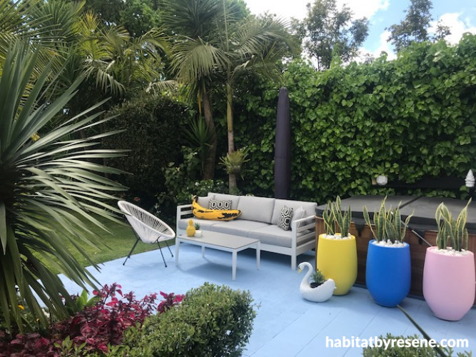 blue patio coloured pots