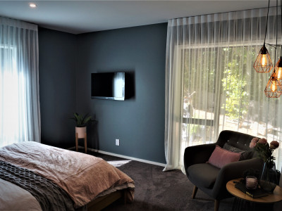 Jen and Dan’s blissful master bedroom sets the stage for more colour to come Jen and Dan’s blissful master bedroom sets the stage for more colour to come