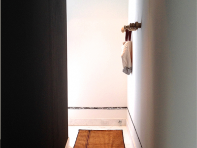 Sonia and Yasmine chase away the shadows Sonia and Yasmine chase away the shadows