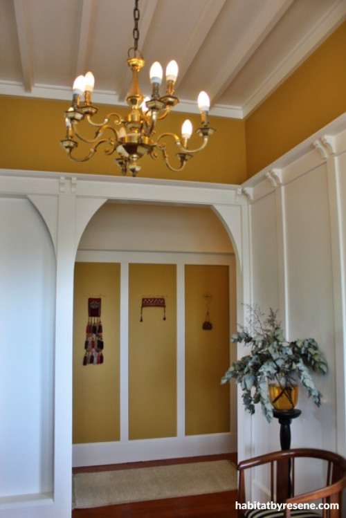 hallway, entranceway, B&B, gold entranceway, gold hallway, yellow entranceway, yellow hallway