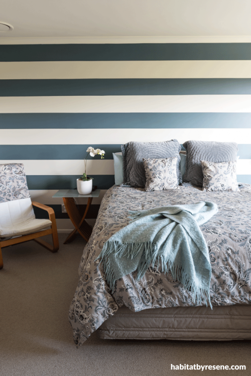 stripes, blue, bedroom