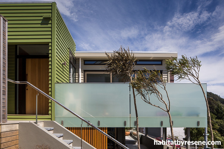 exterior, green, Resene Crisp Green, Resene Tea