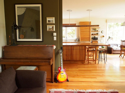 Jane and Rory bring modern earthiness to their reno