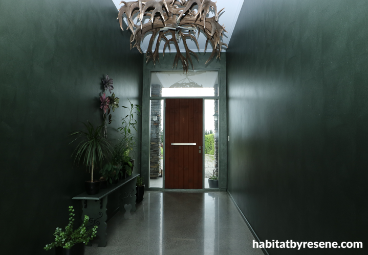 entranceway, hallway, green entranceway, green metallic paint, green hallway
