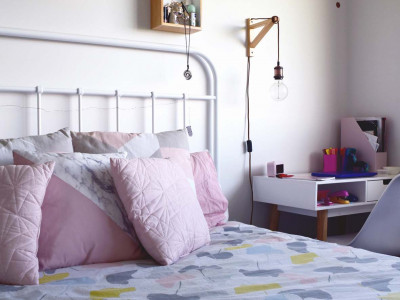 Natalie and Dan’s modern, monochromatic Waikato build