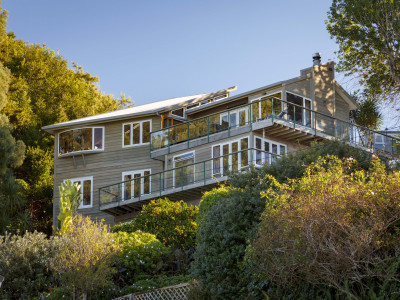 Tim and Angela renovate from woodsy to coastal