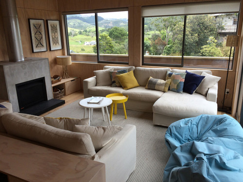 bach, white, whitewash, stains, coastal, ply, holiday homes, plywood
